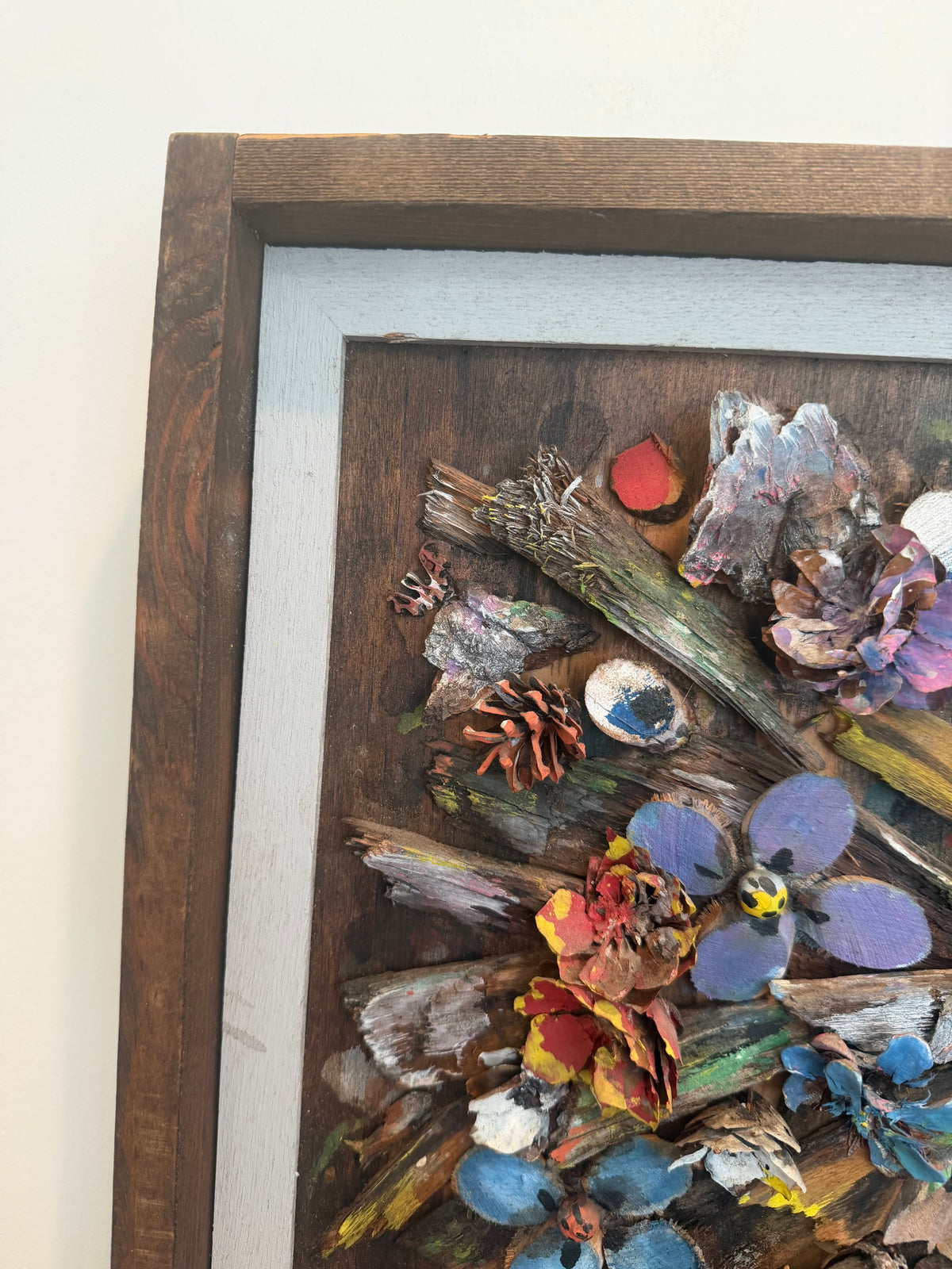 Vintage 3-dimensional Floral Still life on Wood w/Carved Flowers